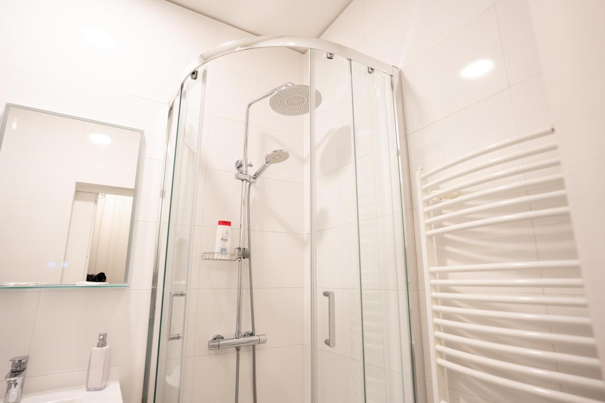 Js Design Apartment Graz Kültér fotó